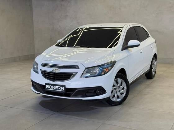 CHEVROLET ONIX 1.4 MPFI LT 8V FLEX 4P MANUAL CHEVROLET ONIX 1.4 MPFI LT 8V FLEX 4P MANUAL